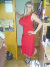 Sleeveless Red Dress (4).jpg
