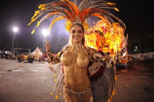 1671837014_13-pichunter-club-p-porn-brazilian-carnival-erotica-13.jpg